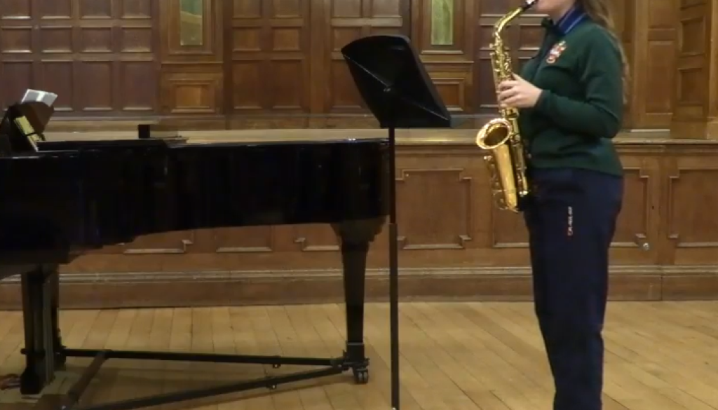 SQ Grace, sax in Perrins copy