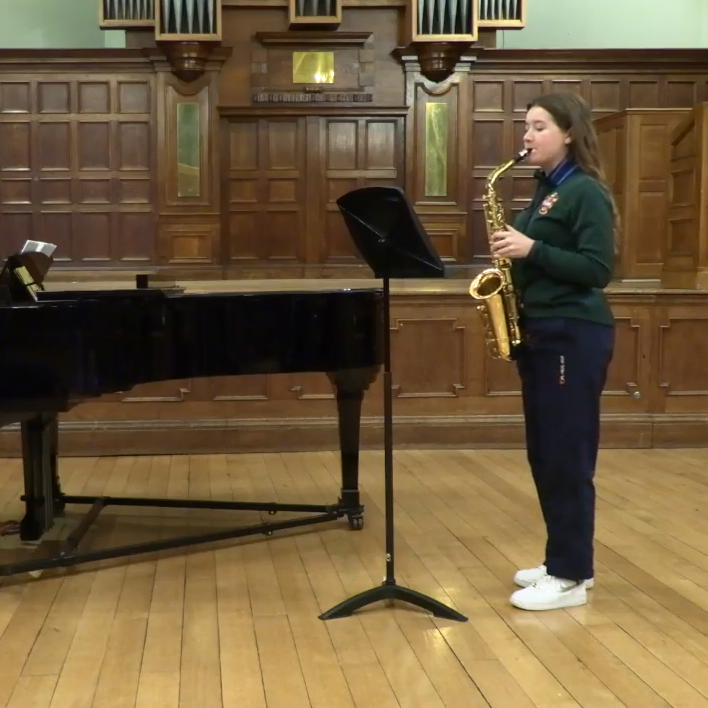 SQ Grace, sax in Perrins copy