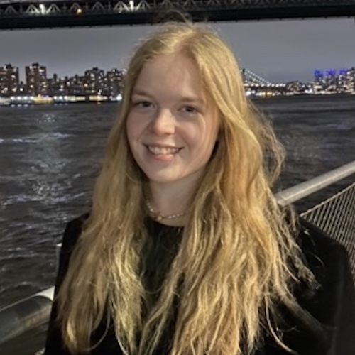 Alumna Pursues Acting Career